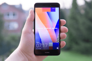 טלפון huawei p30 - היחיד עם עיצוב אלגנטי, דק ומסוגנן